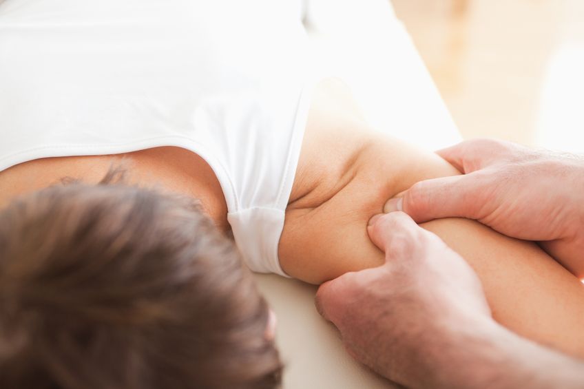 manual therapy shoulder massage
